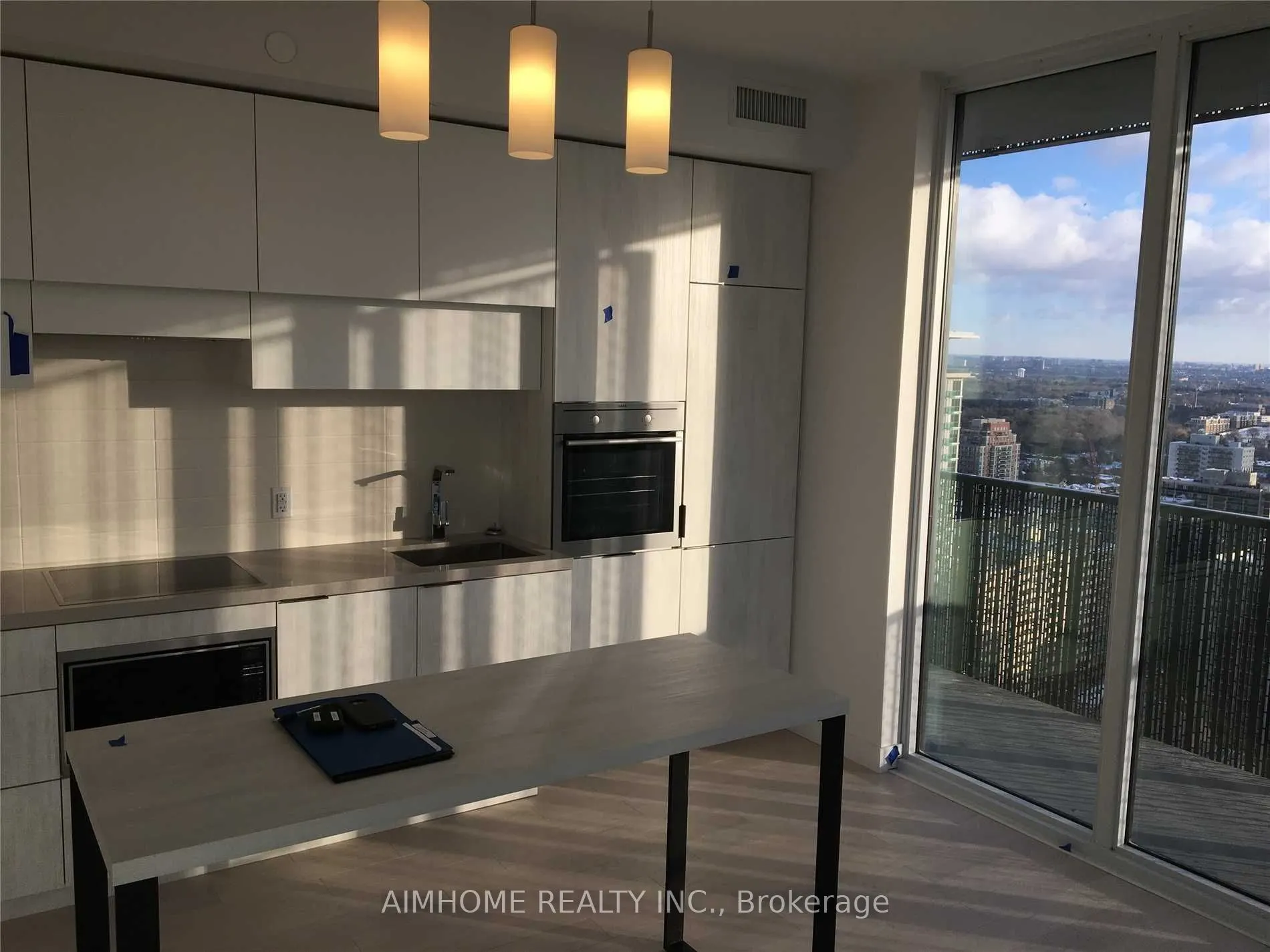 8 Eglinton Ave E, #3111