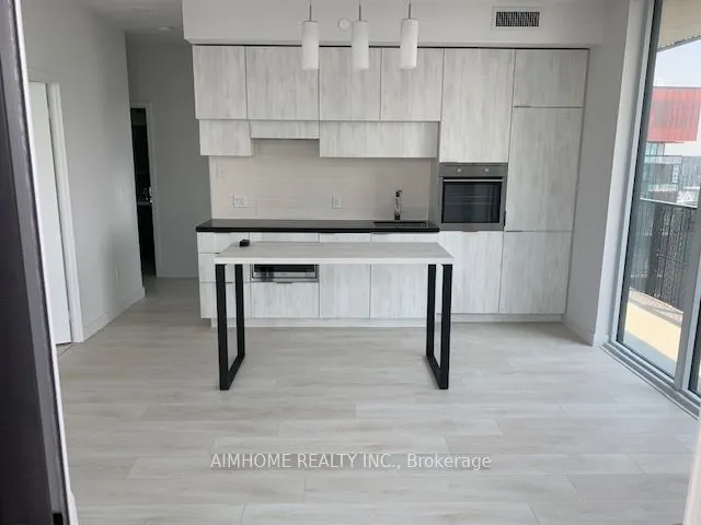 8 Eglinton Ave E, #3111