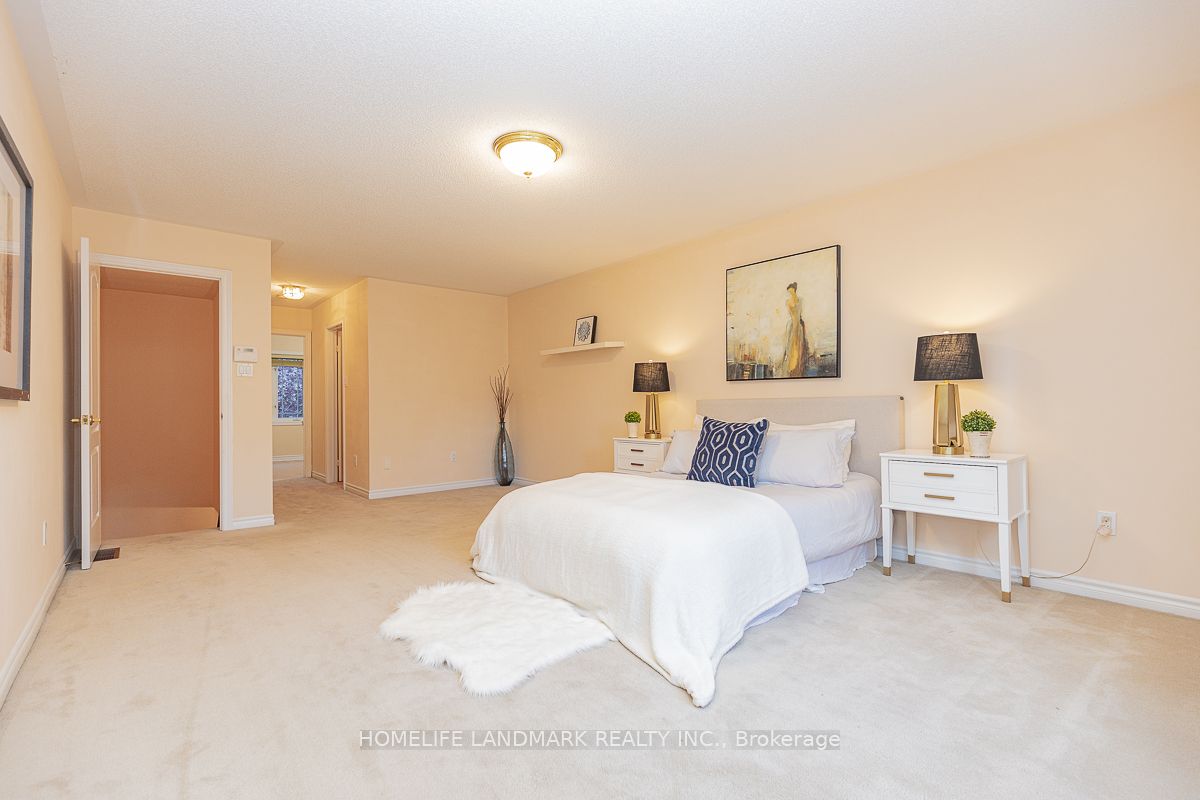4 William Poole Way, #14