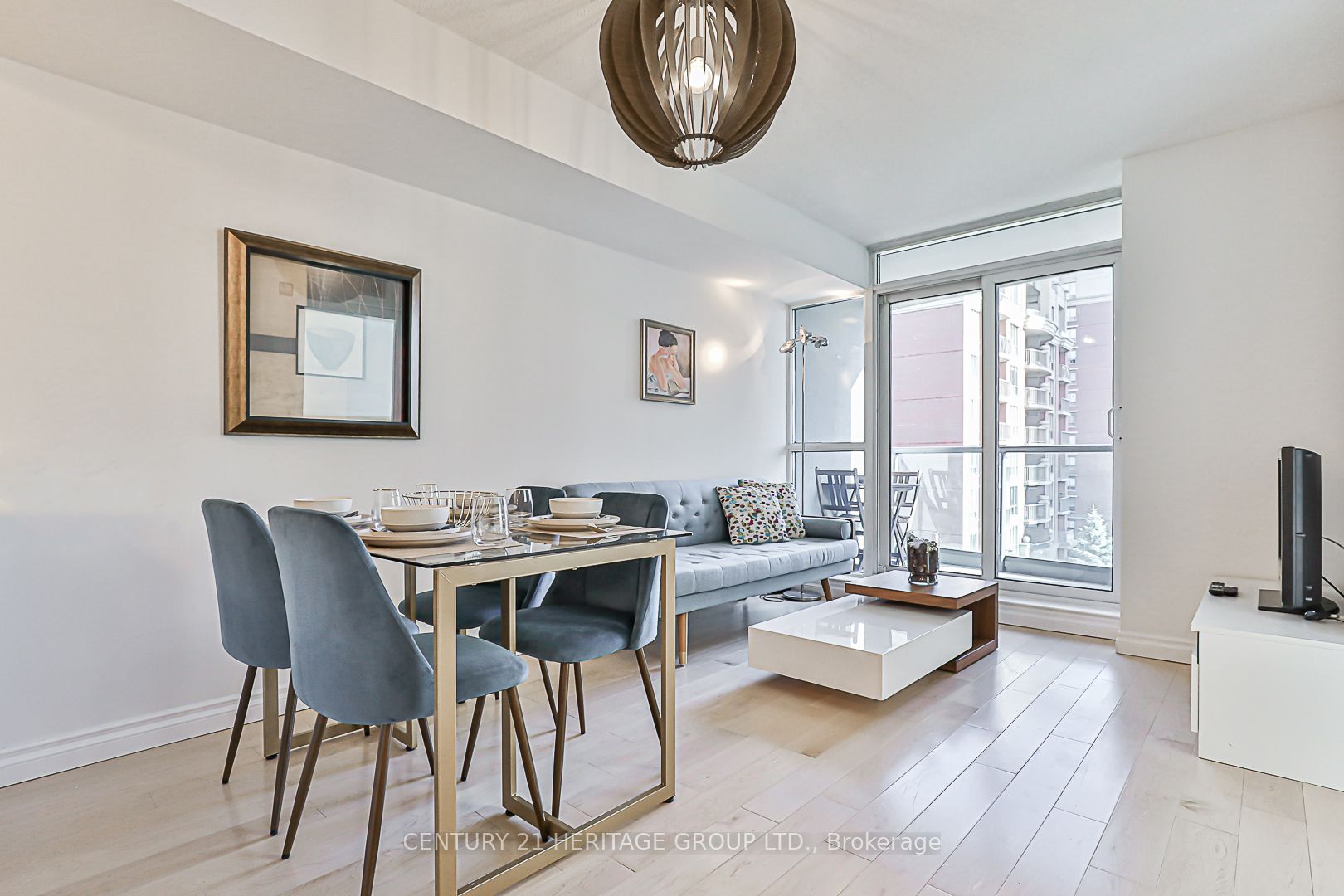 30 Harrison Garden Blvd, #701