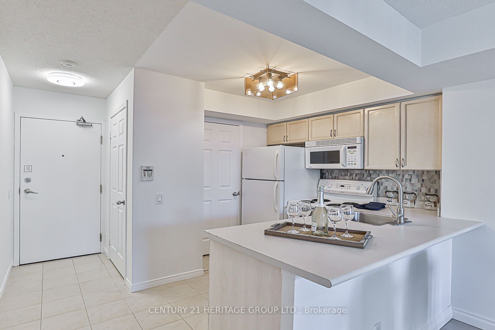 30 Harrison Garden Blvd, #701
