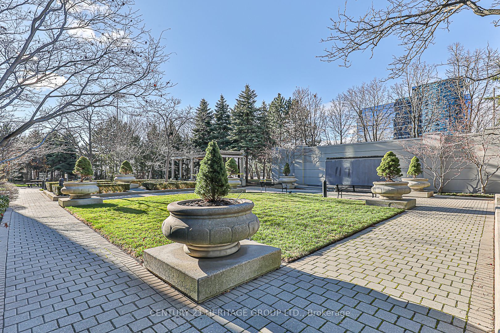 30 Harrison Garden Blvd, #701