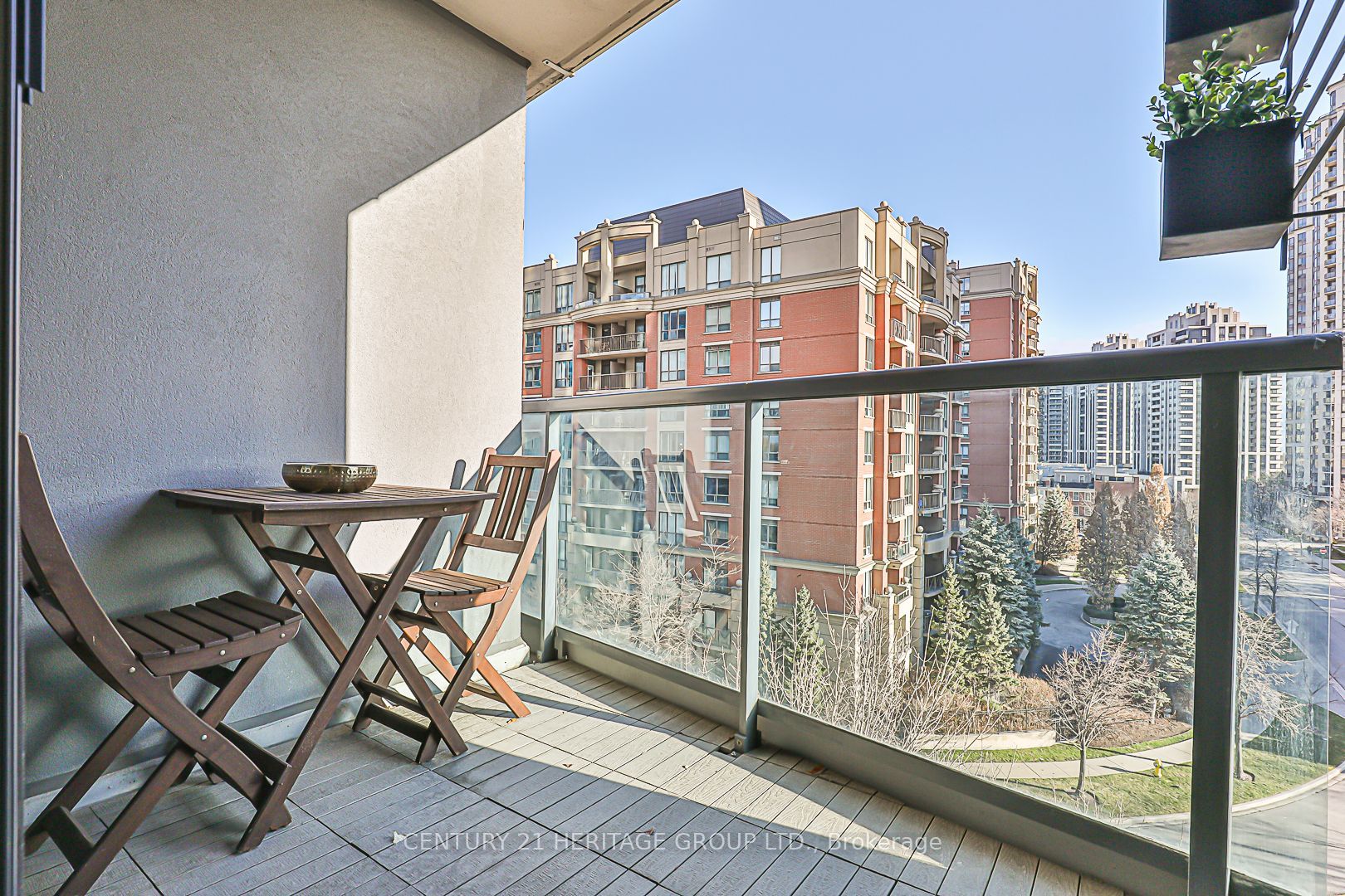 30 Harrison Garden Blvd, #701