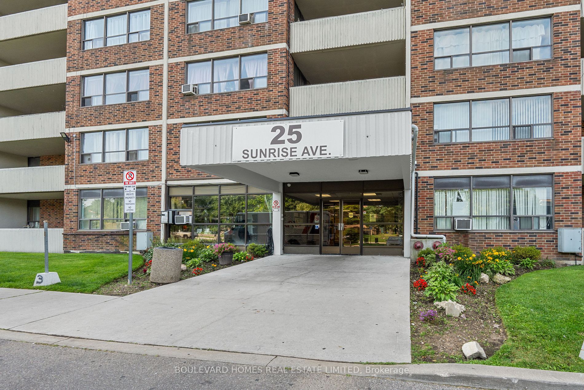25 Sunrise Ave, #1408