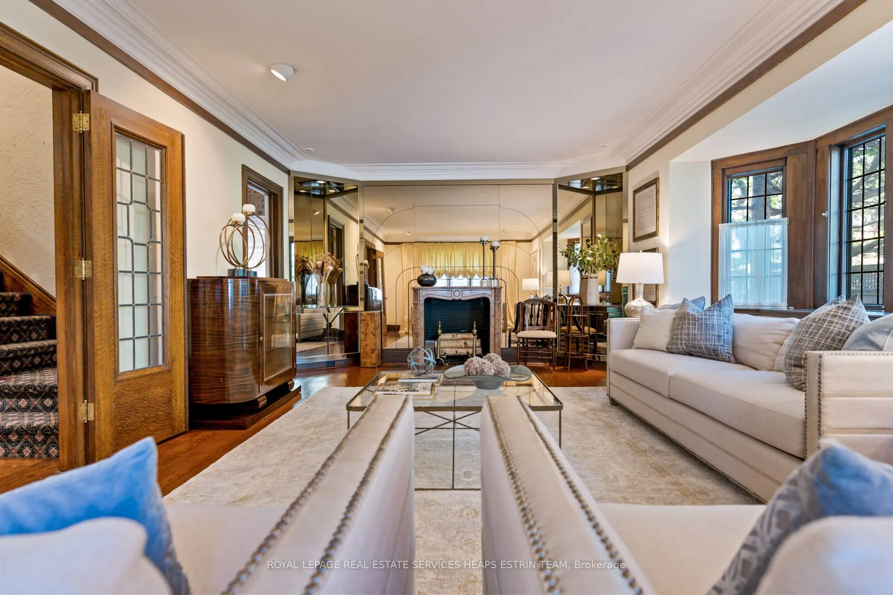 23 Dewbourne Ave