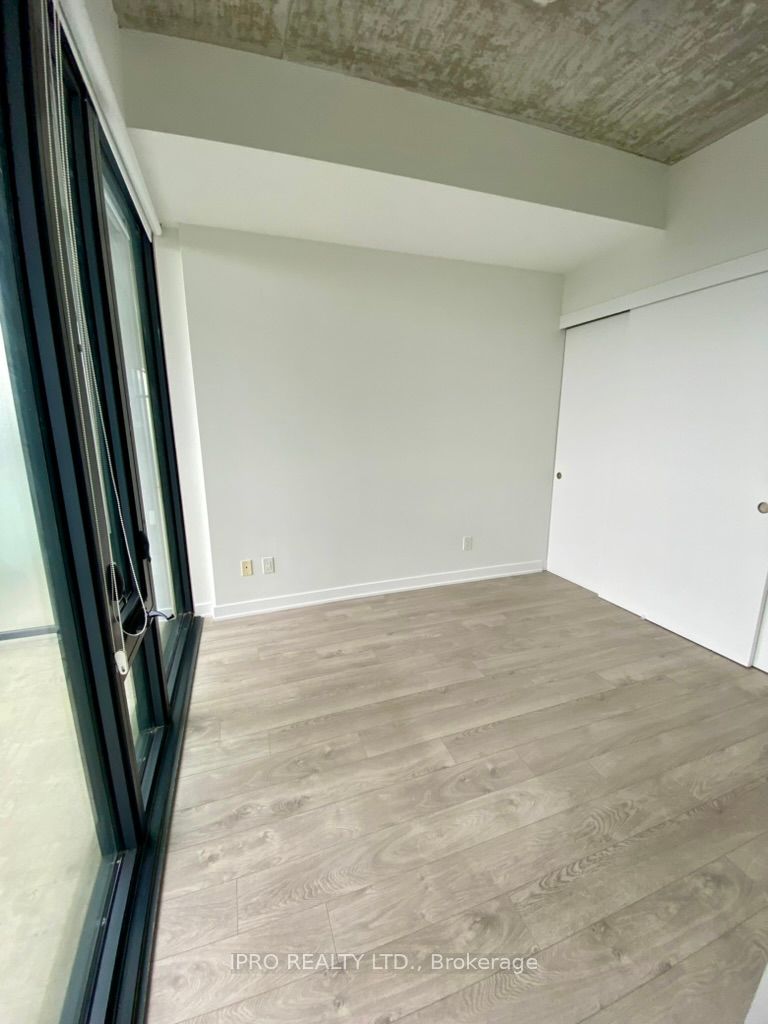 185 Roehampton Ave, #1606