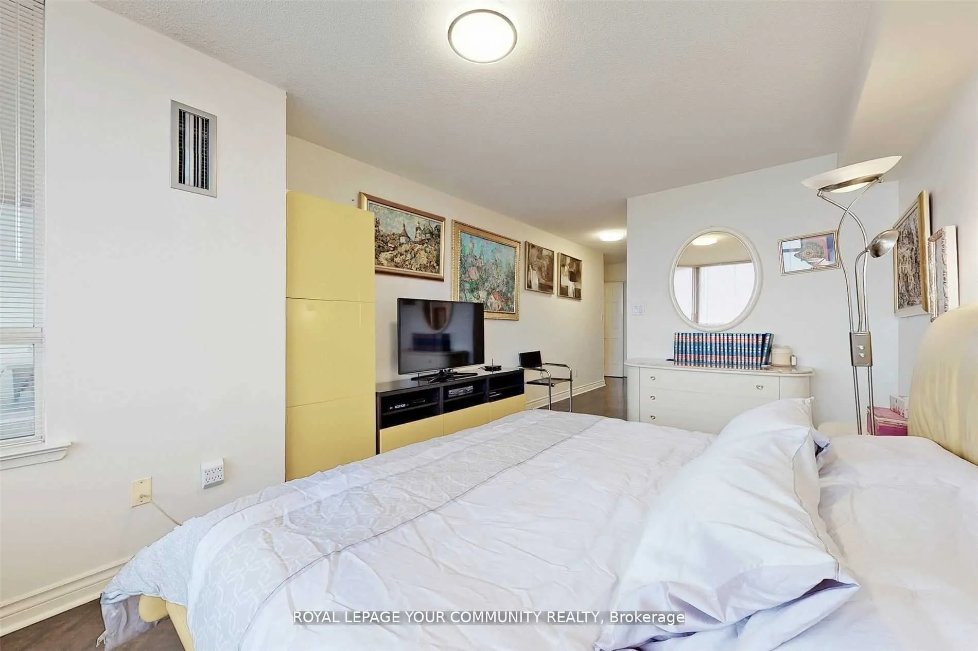 10 Torresdale Ave, #1907
