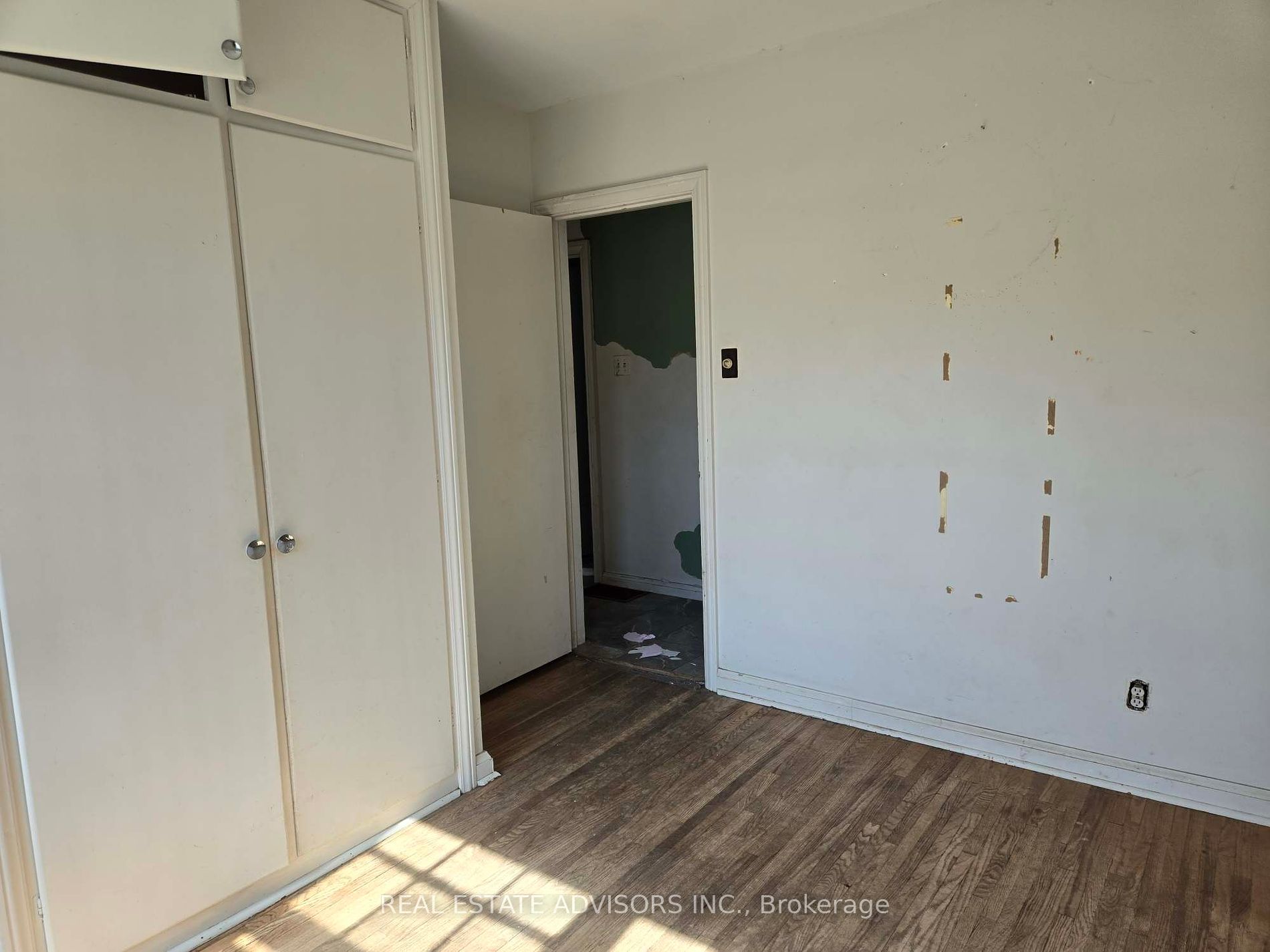46 Devondale Ave