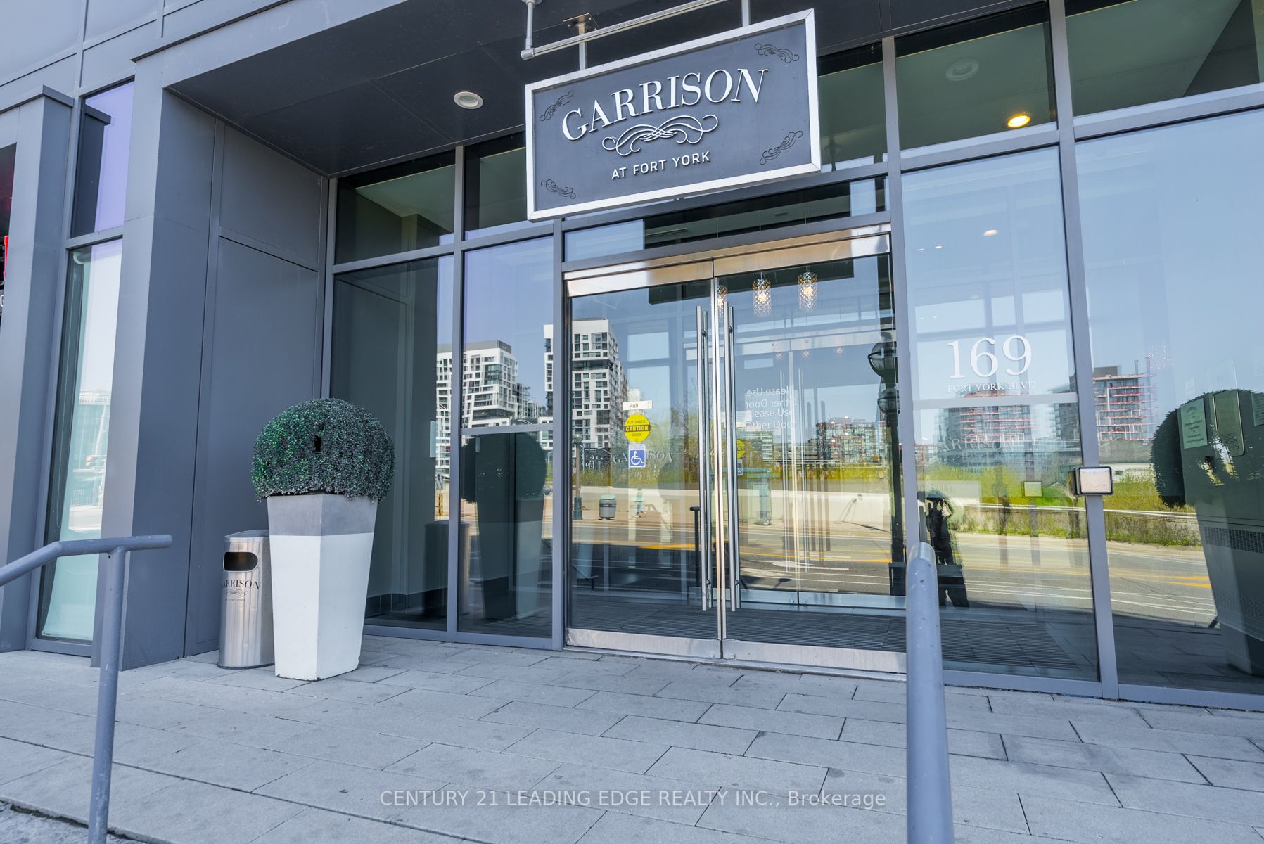 169 Fort York Blvd, #510