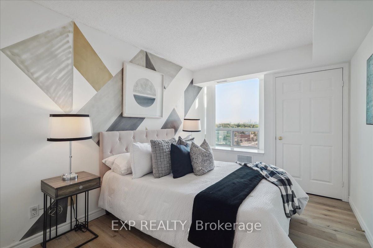 8 Covington Rd, #1012