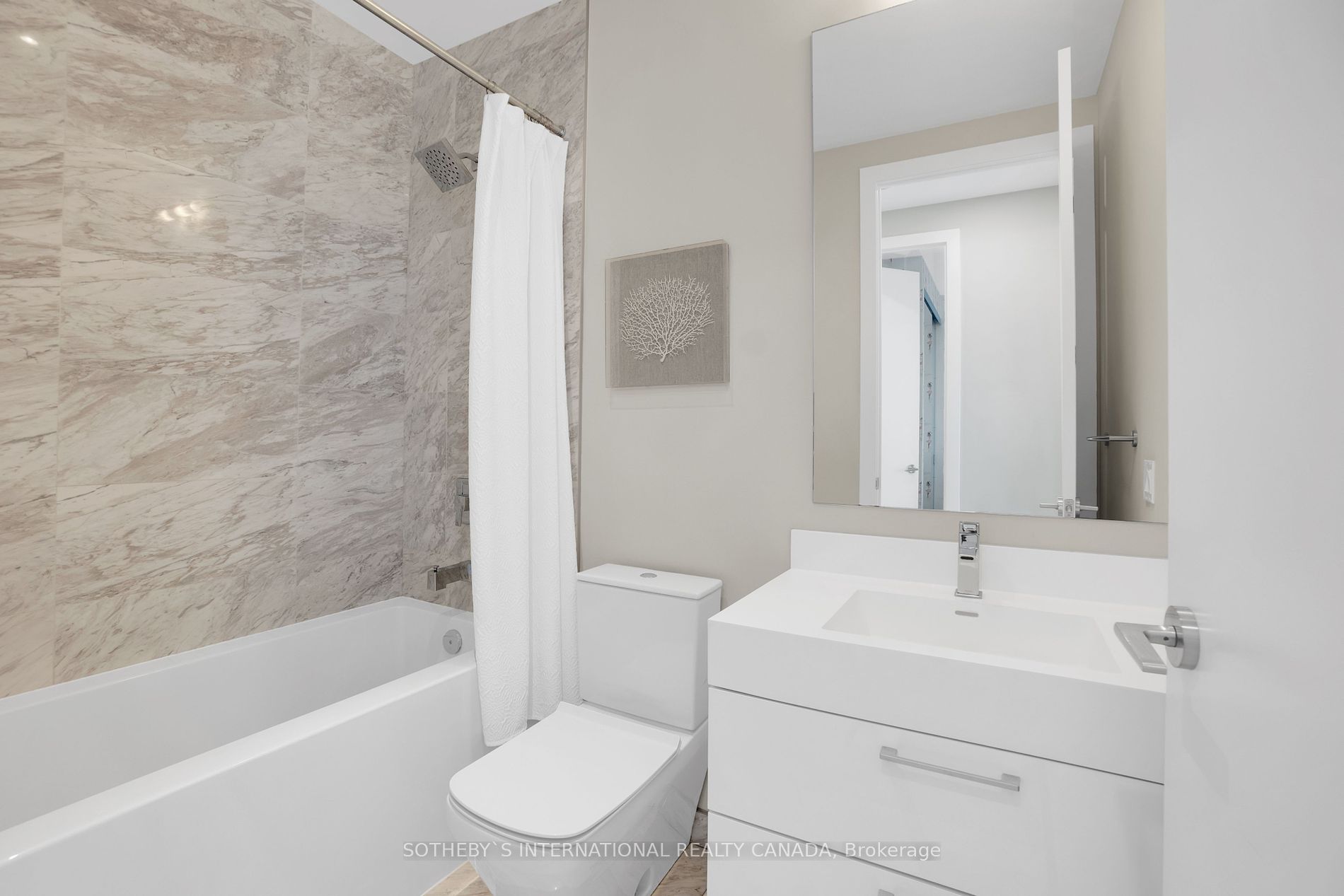 1 Yorkville Ave, #5405