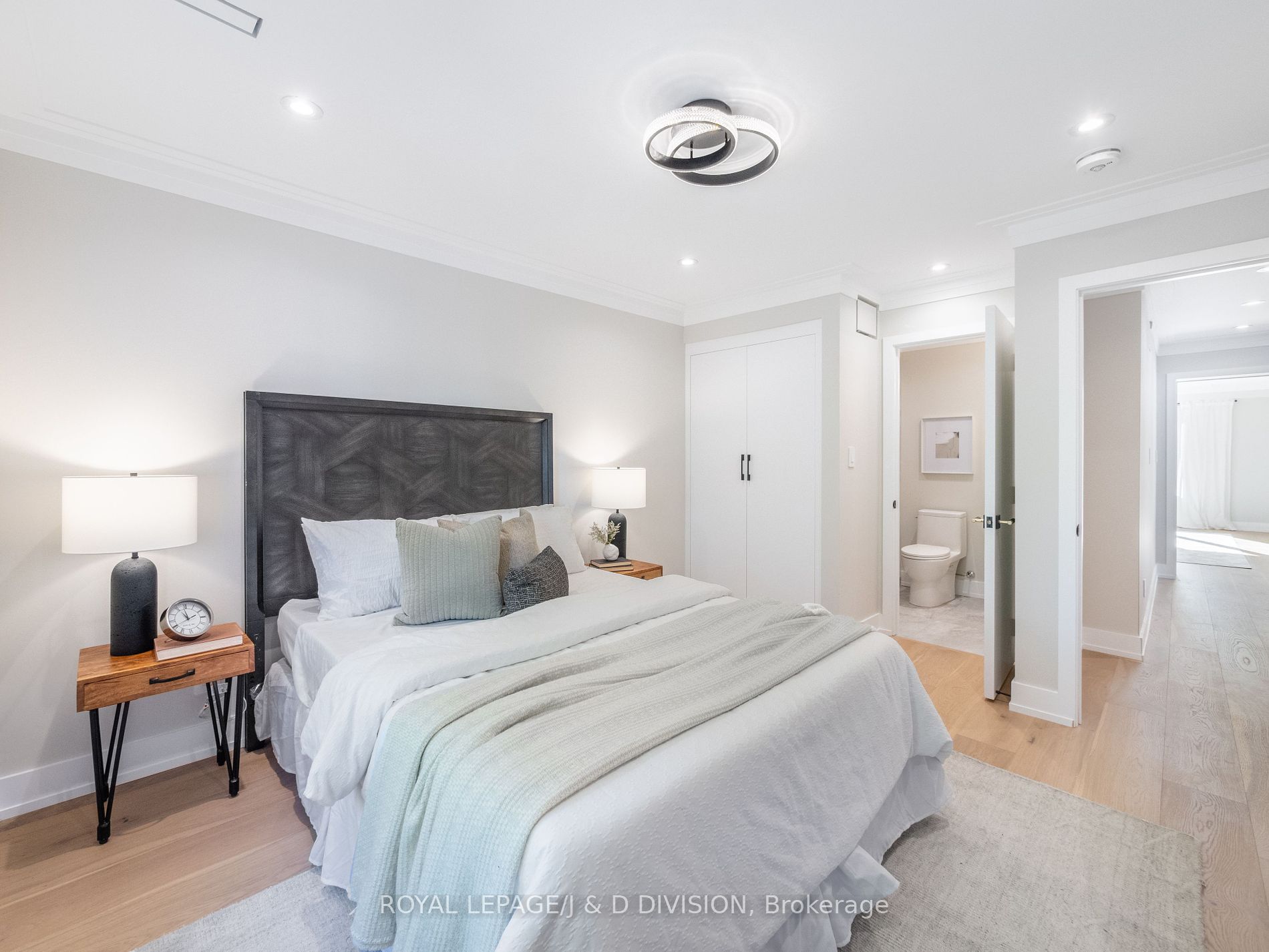79 Chudleigh Ave