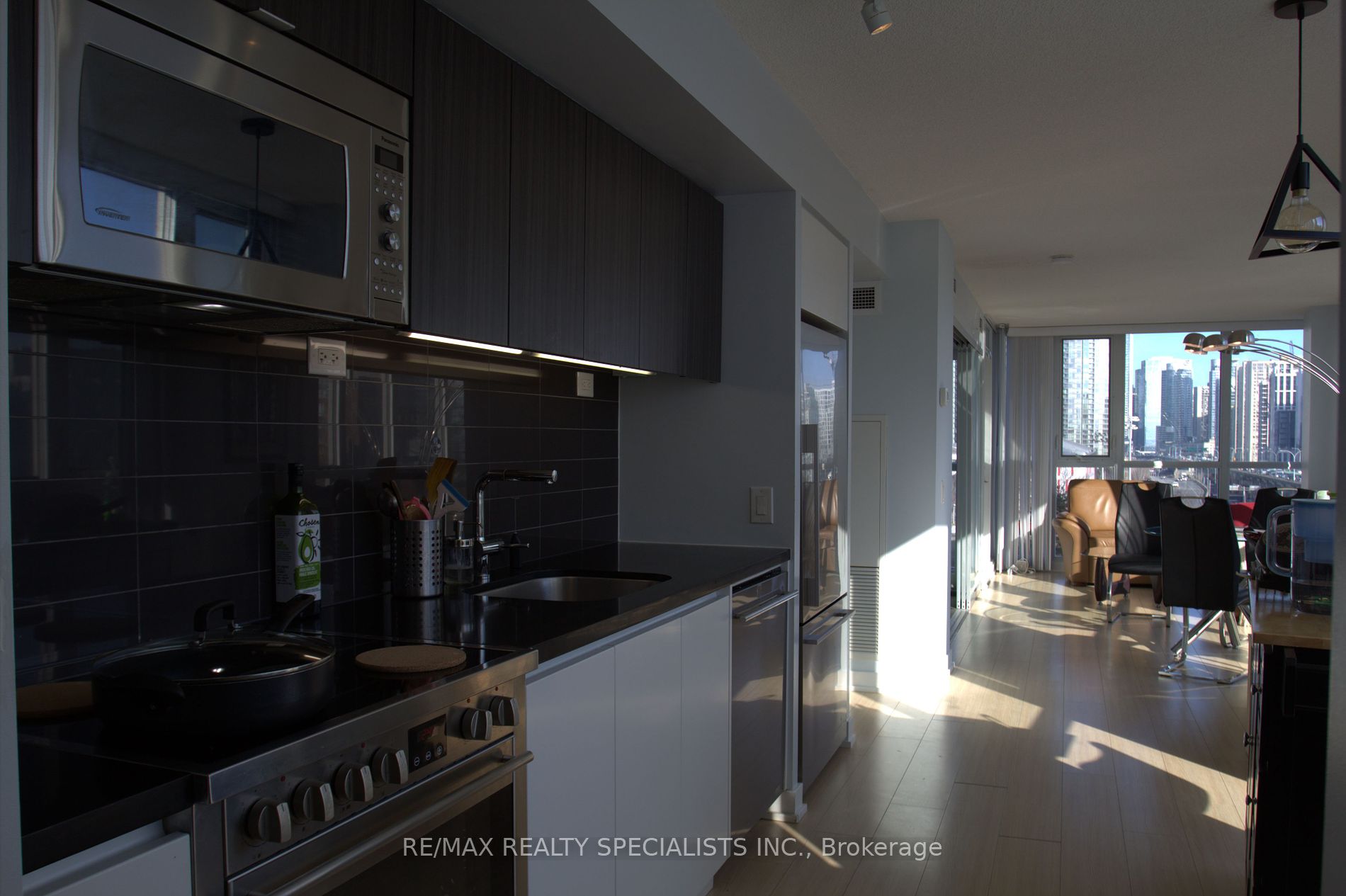 75 Queens Wharf Rd, #707