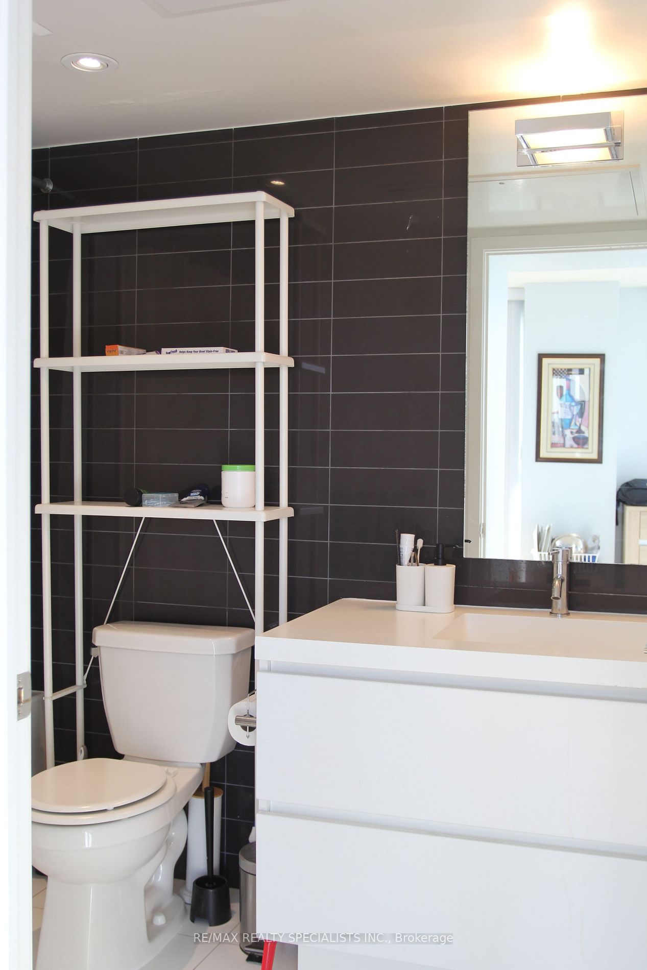 75 Queens Wharf Rd, #707