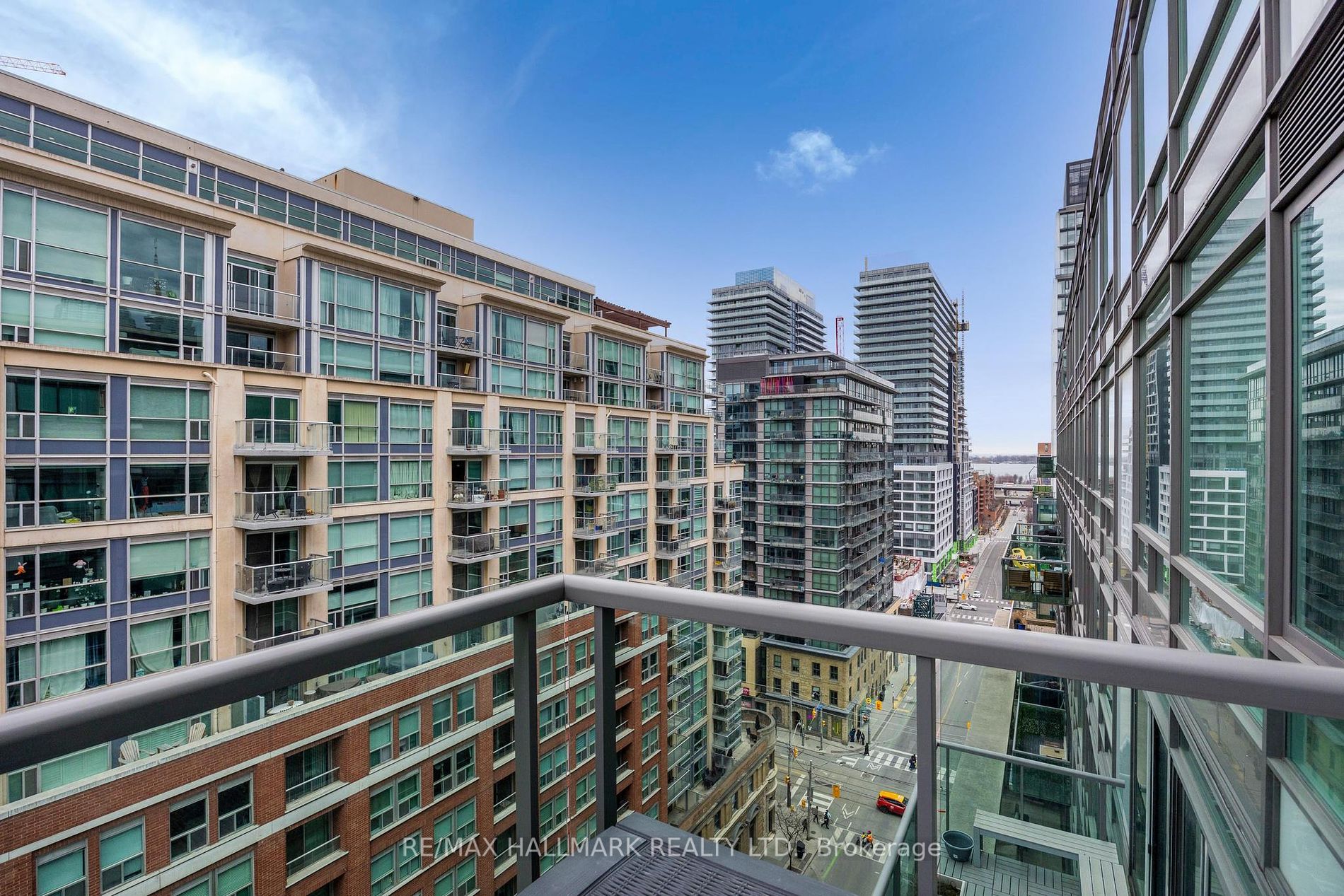 333 Adelaide St E, #1205