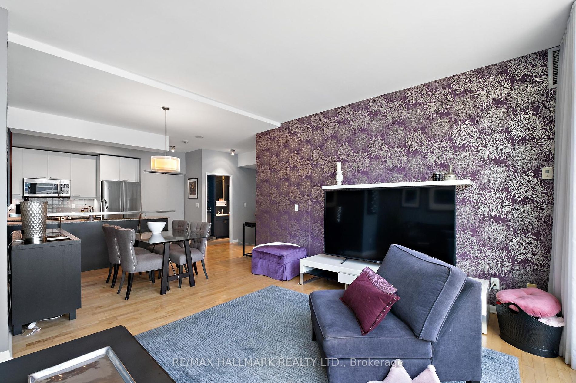 333 Adelaide St E, #1205