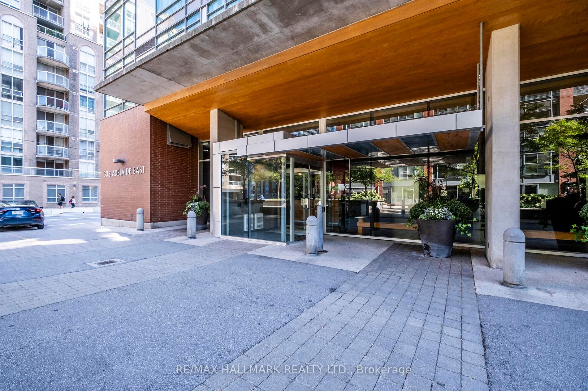 333 Adelaide St E, #1205