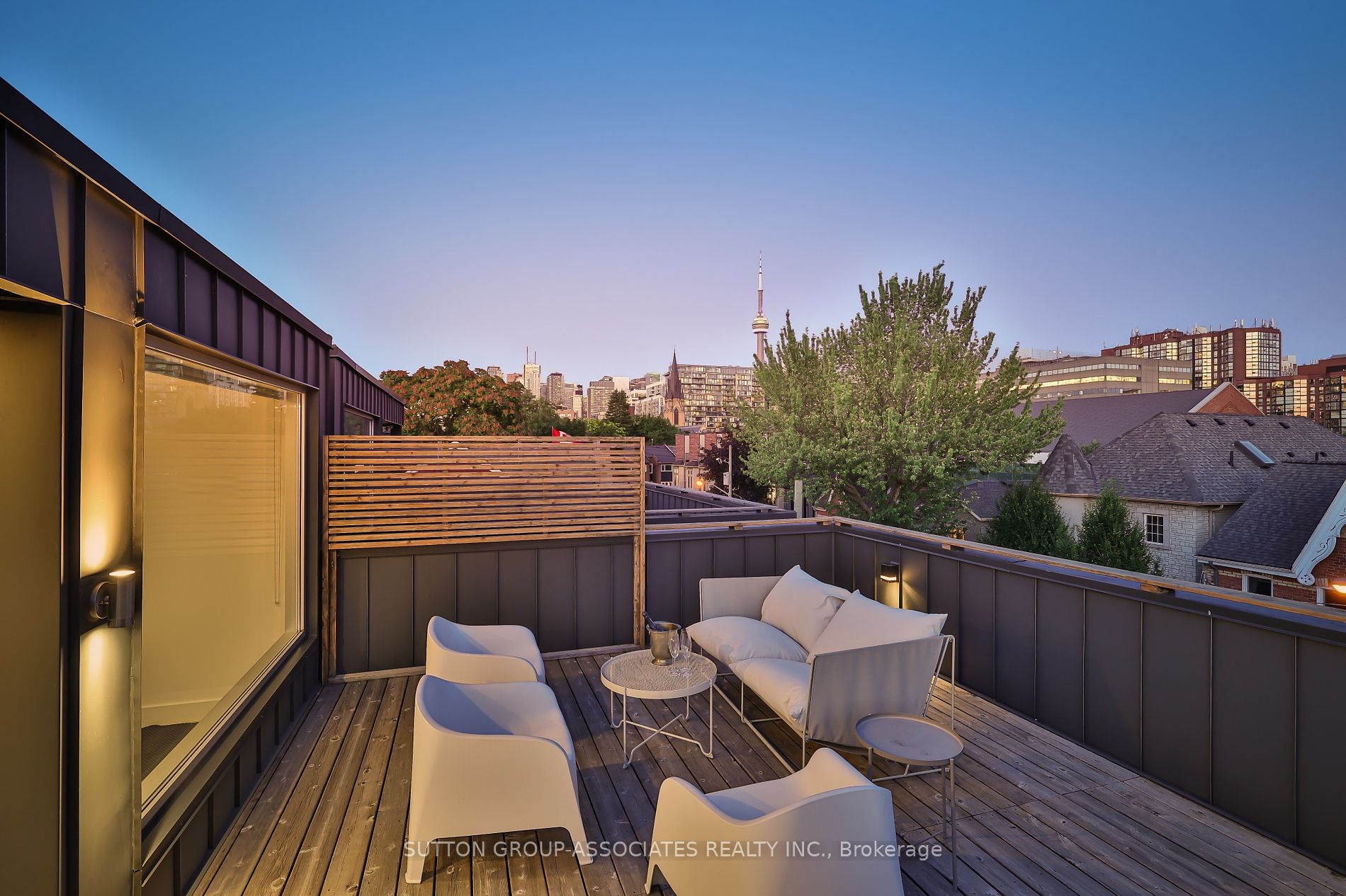 22 Mitchell Ave
