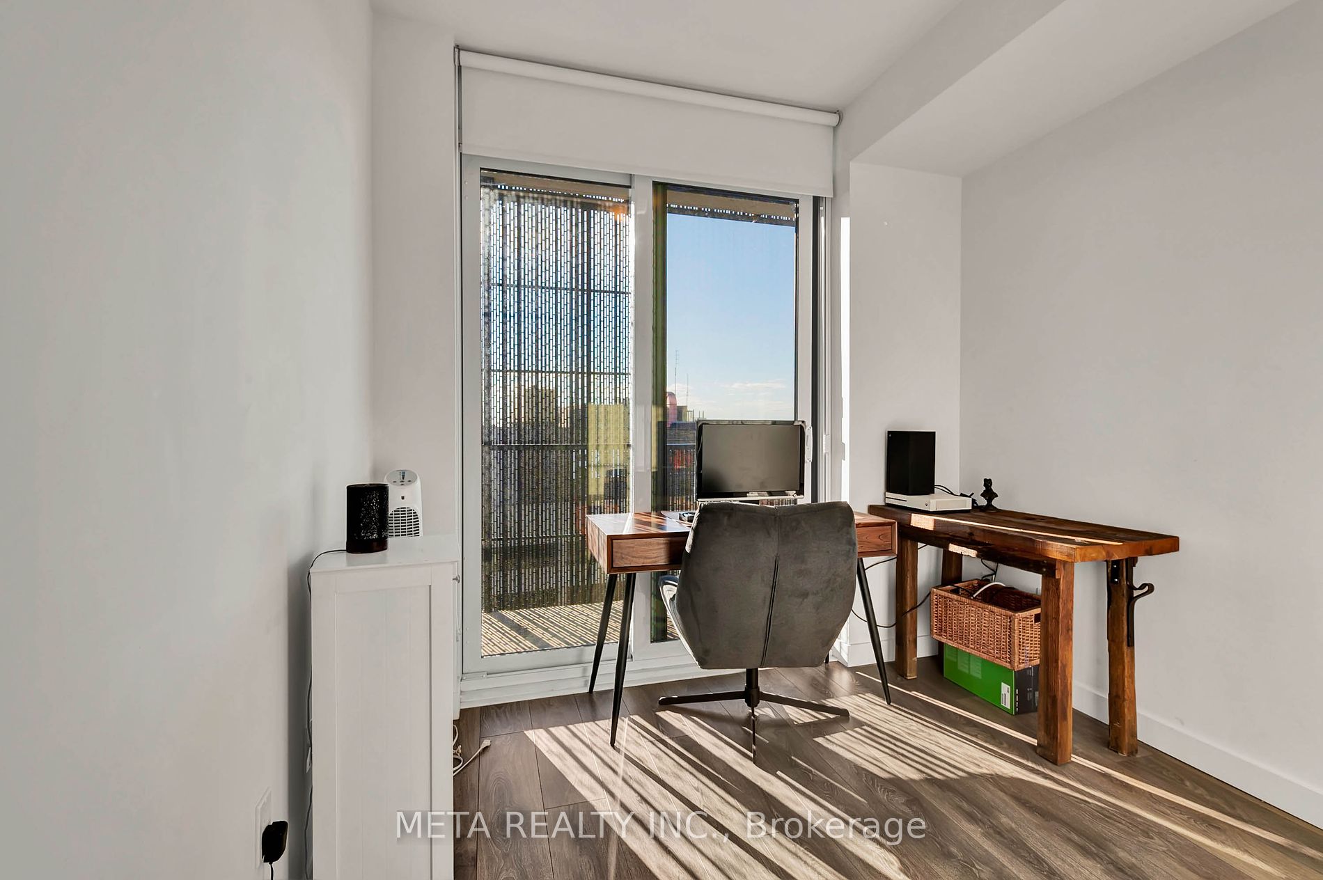8 Eglinton Ave E, #3702