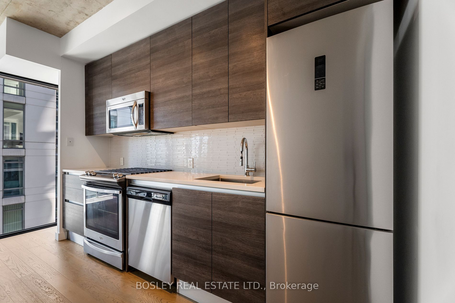 111 Bathurst St, #1007