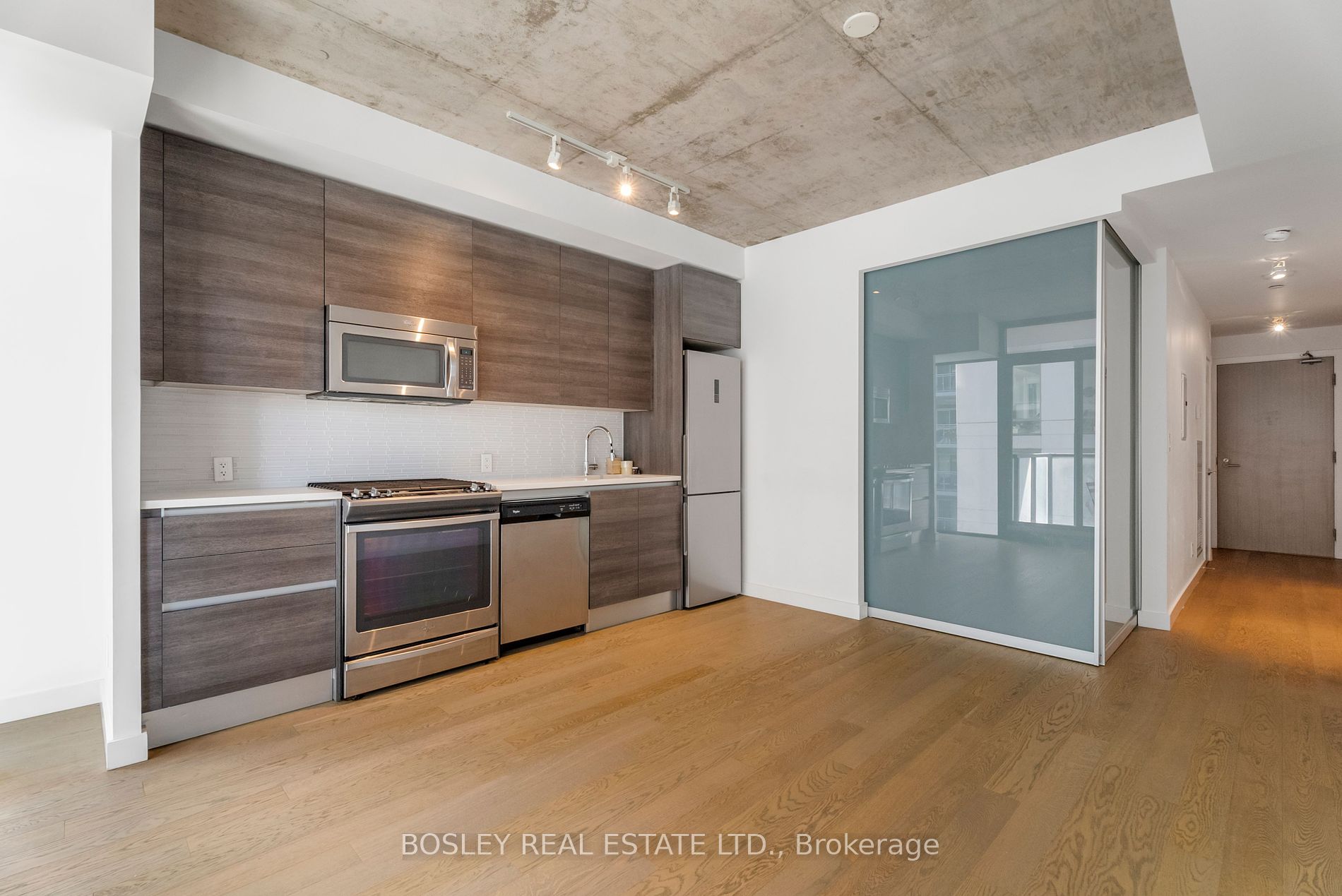 111 Bathurst St, #1007