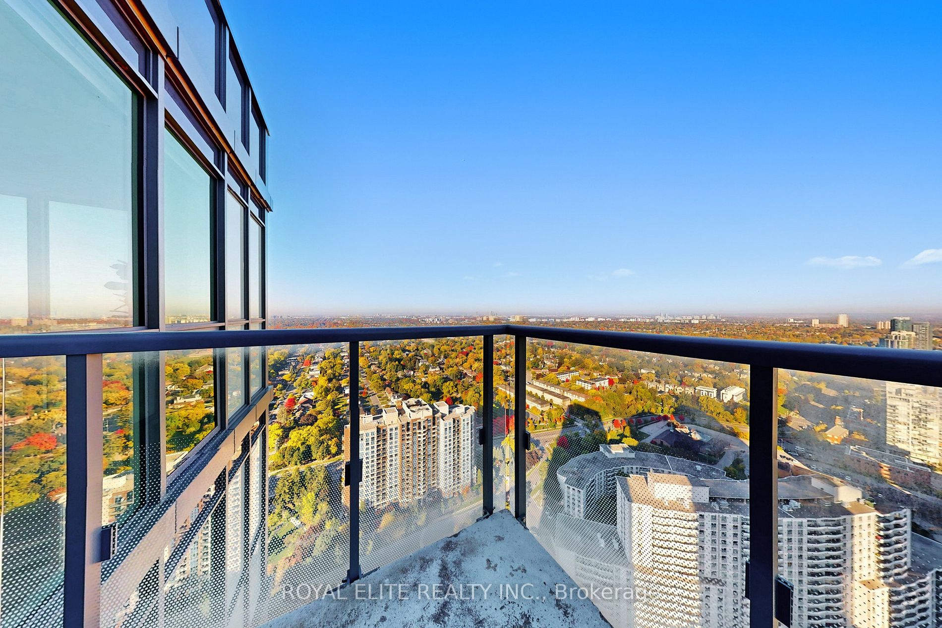 5162 Yonge St, #PH202