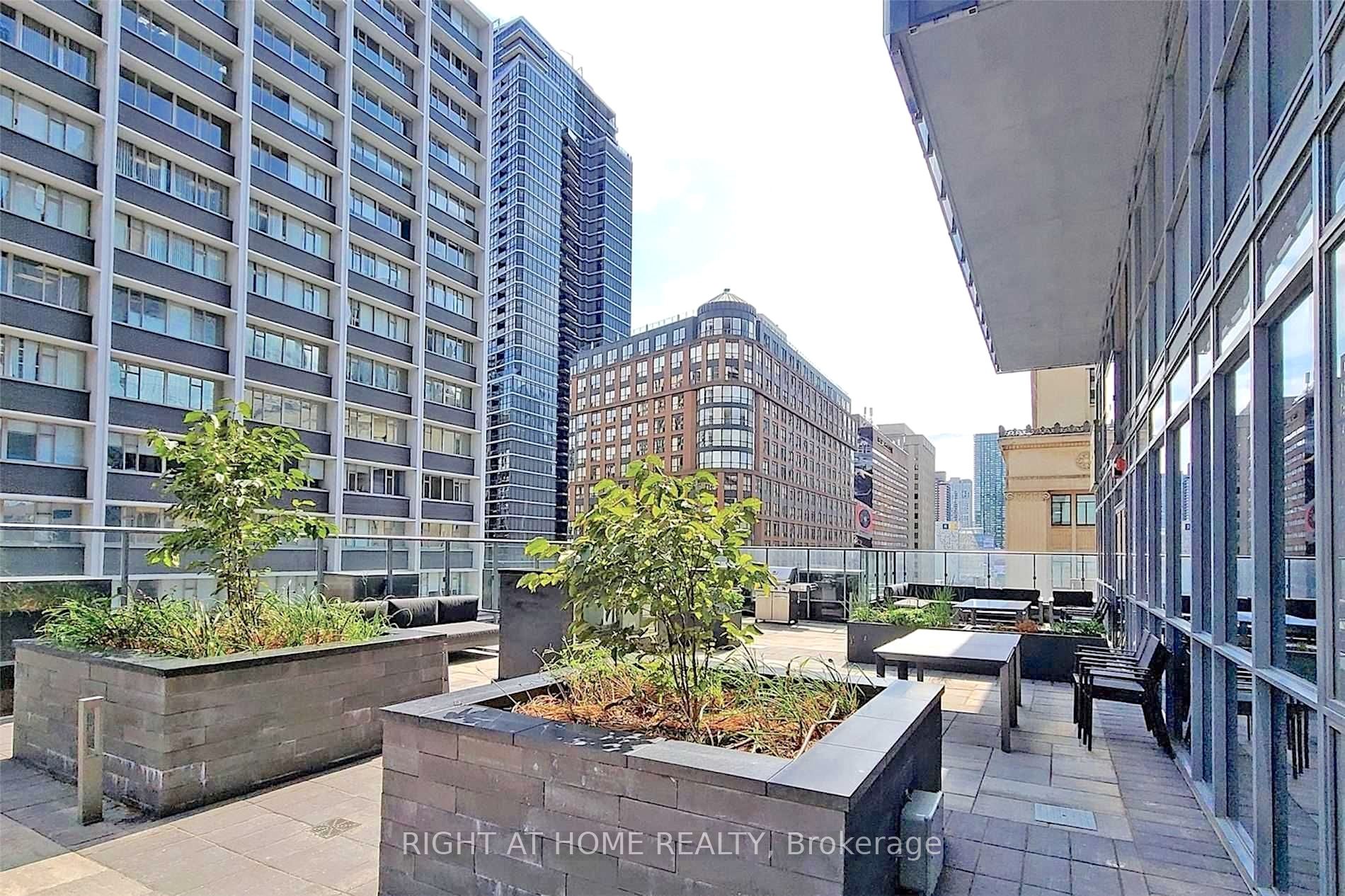 7 Grenville St, #512