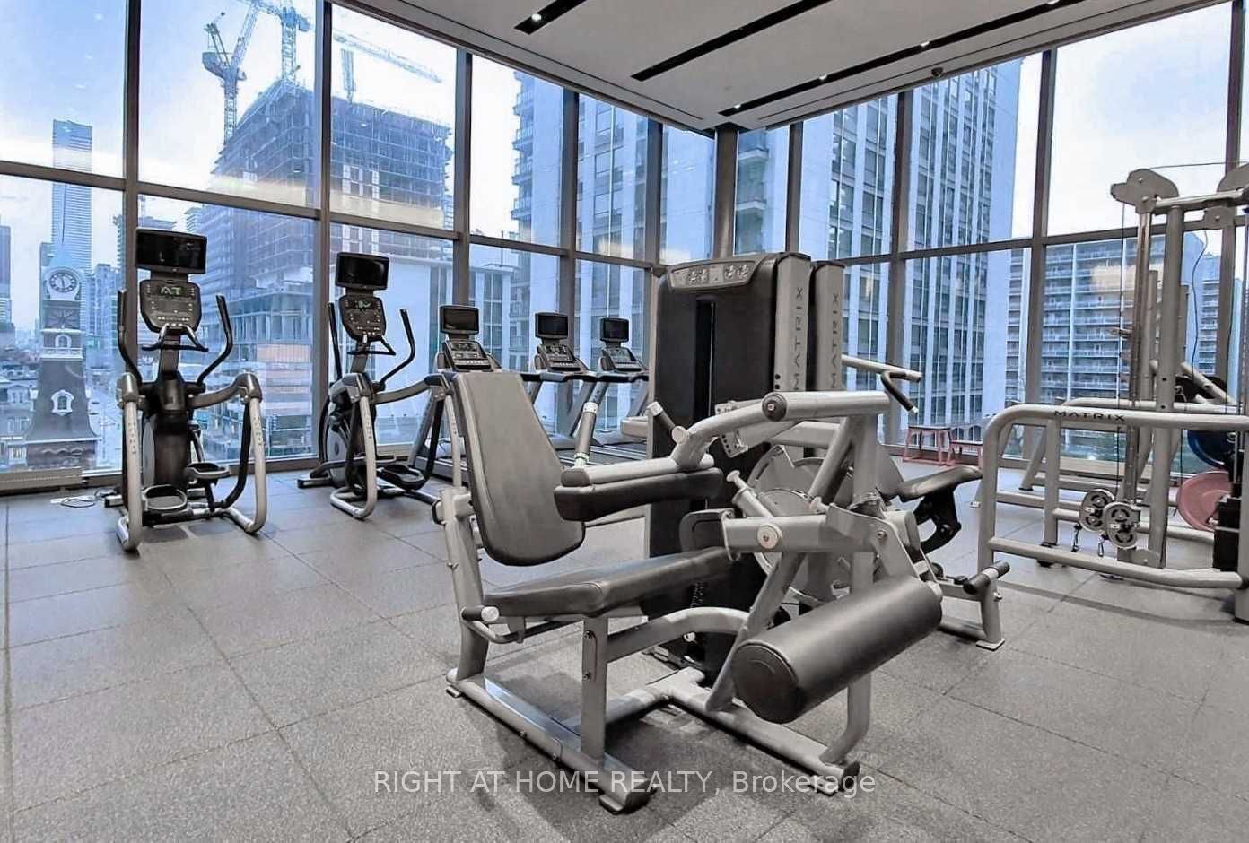 7 Grenville St, #512