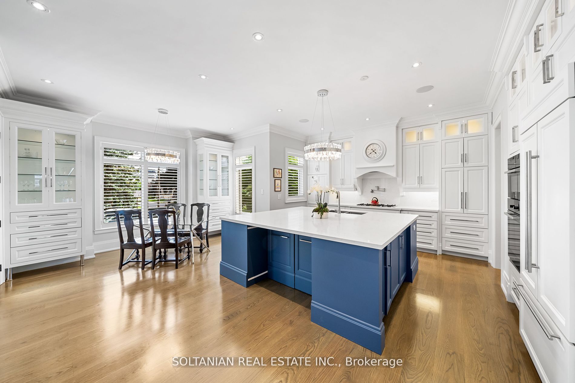 111 Codsell Ave