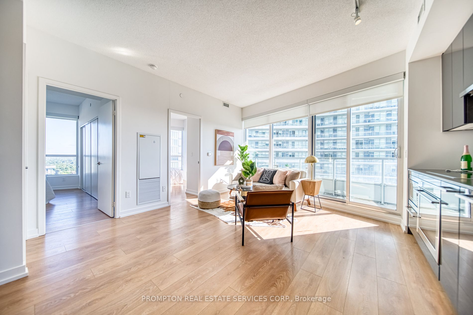 115 McMahon Dr, #2505
