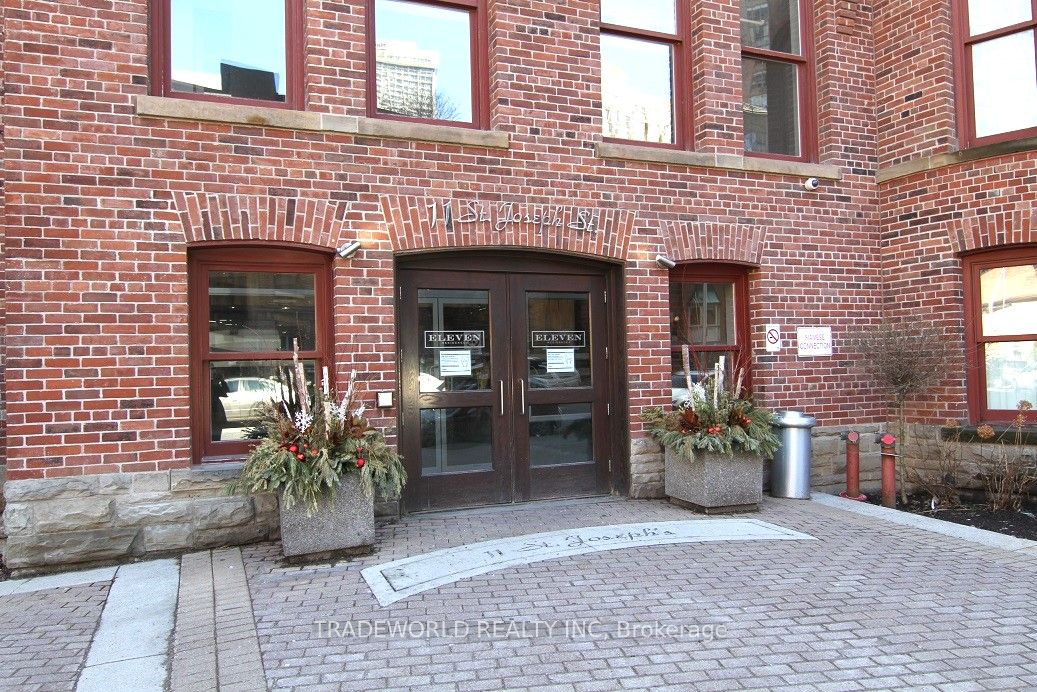 11 St Joseph St, #1612