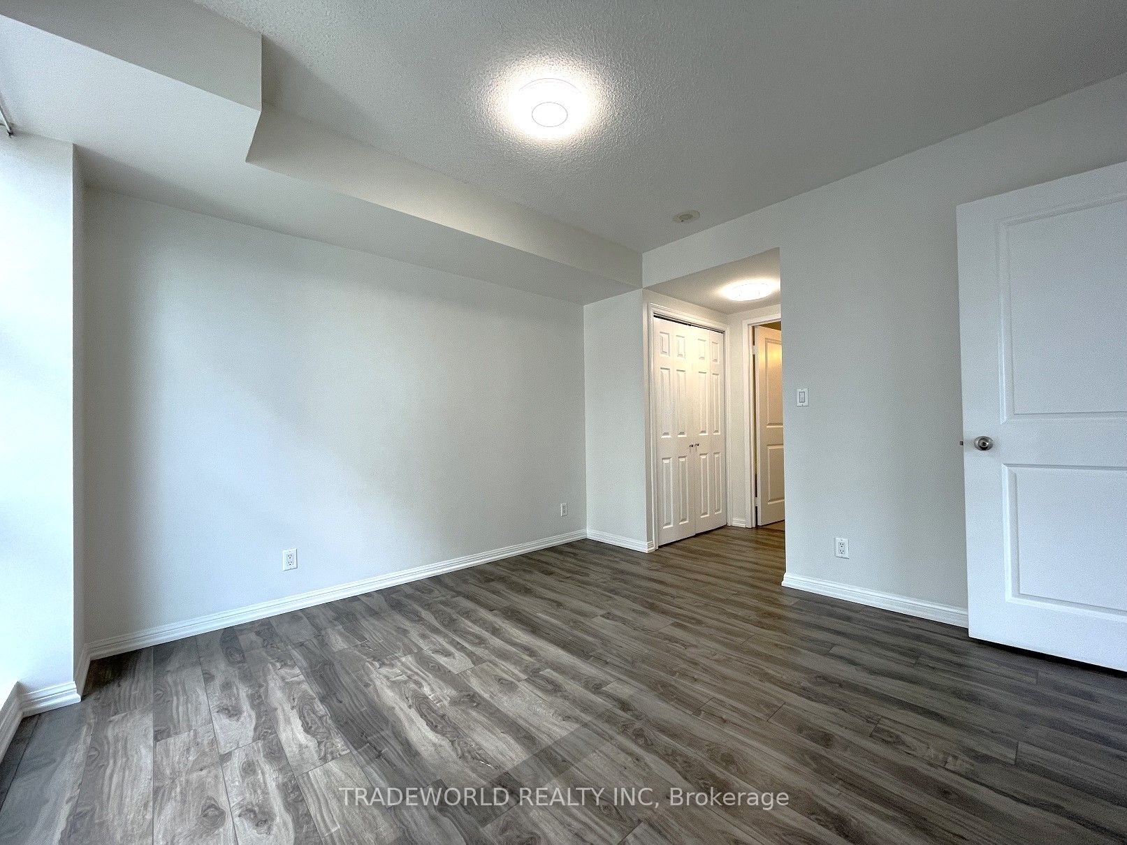11 St Joseph St, #1612