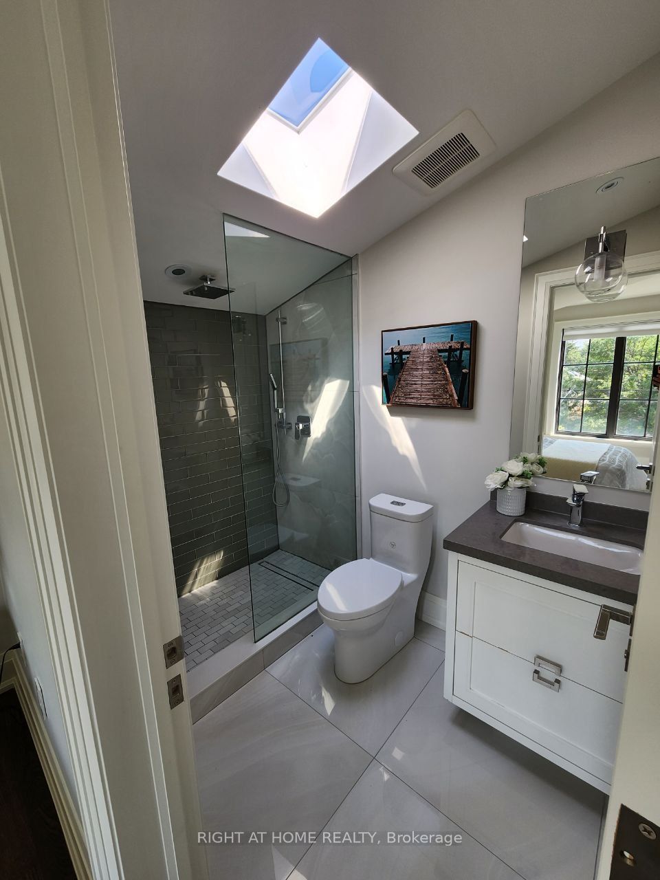 100 Parklea Dr