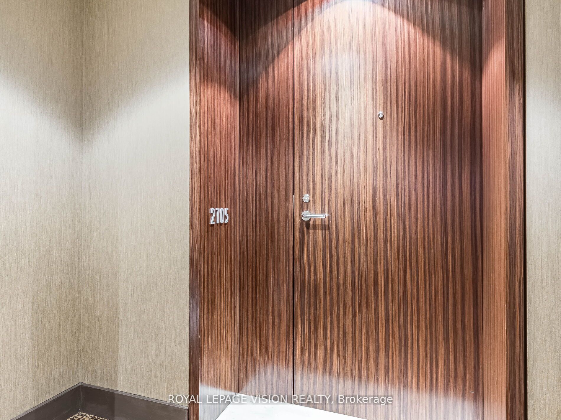 180 University Ave, #2105