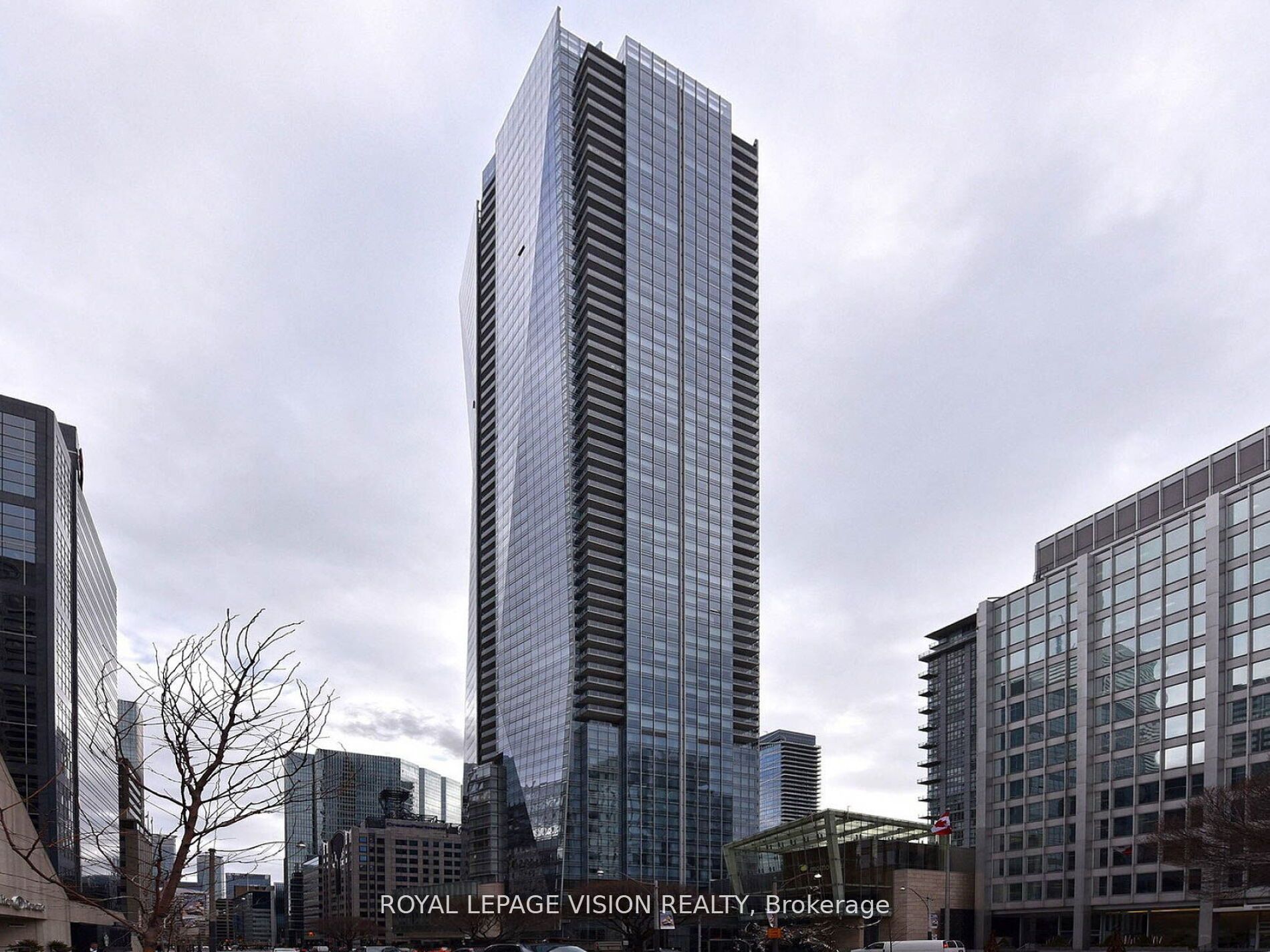 180 University Ave, #2105