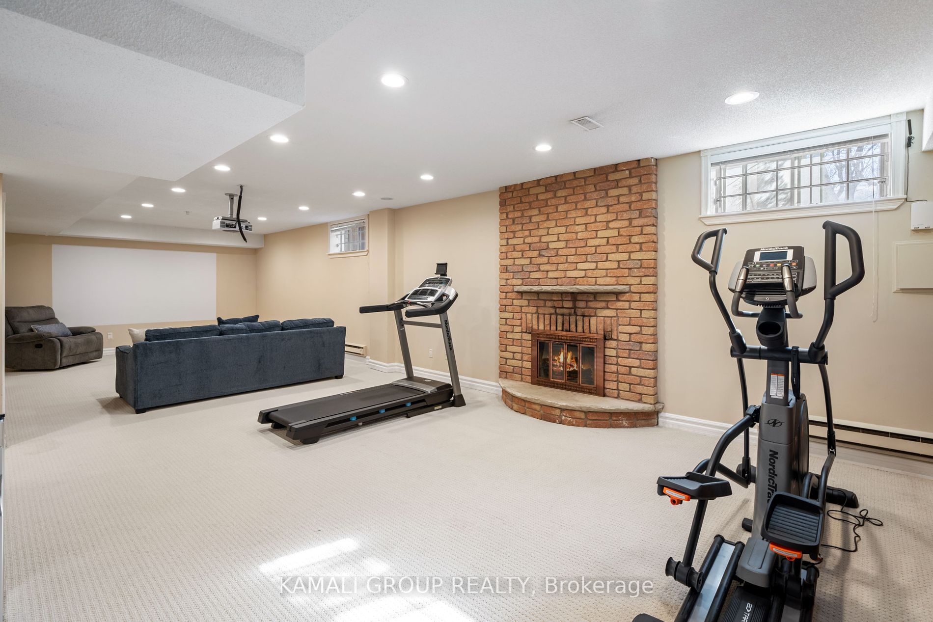 218 Owen Blvd