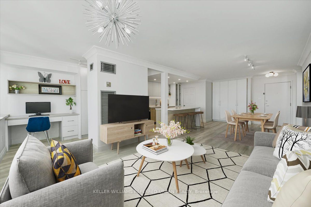 3000 Bathurst St, #706