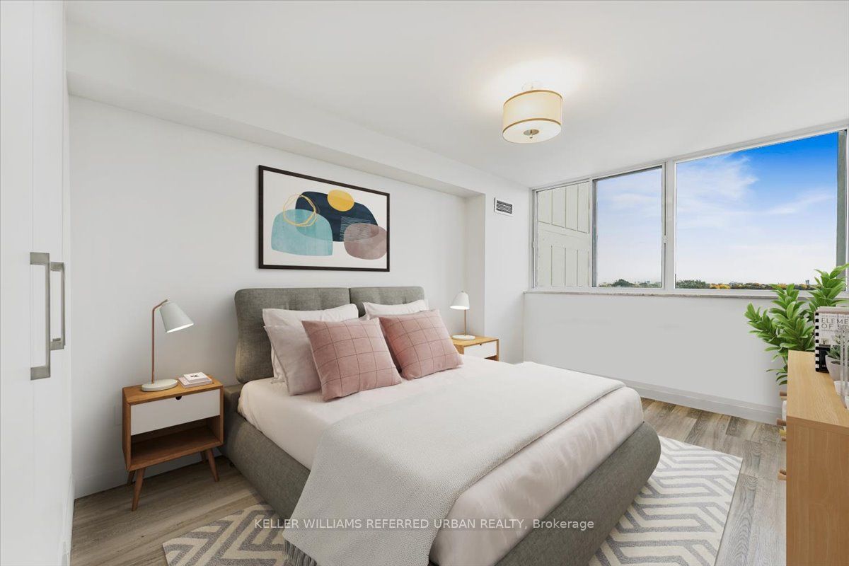 3000 Bathurst St, #706