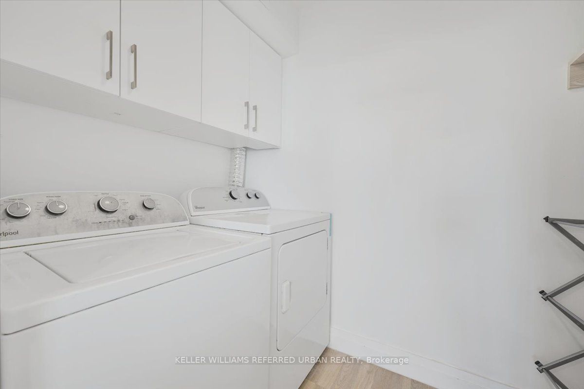 3000 Bathurst St, #706