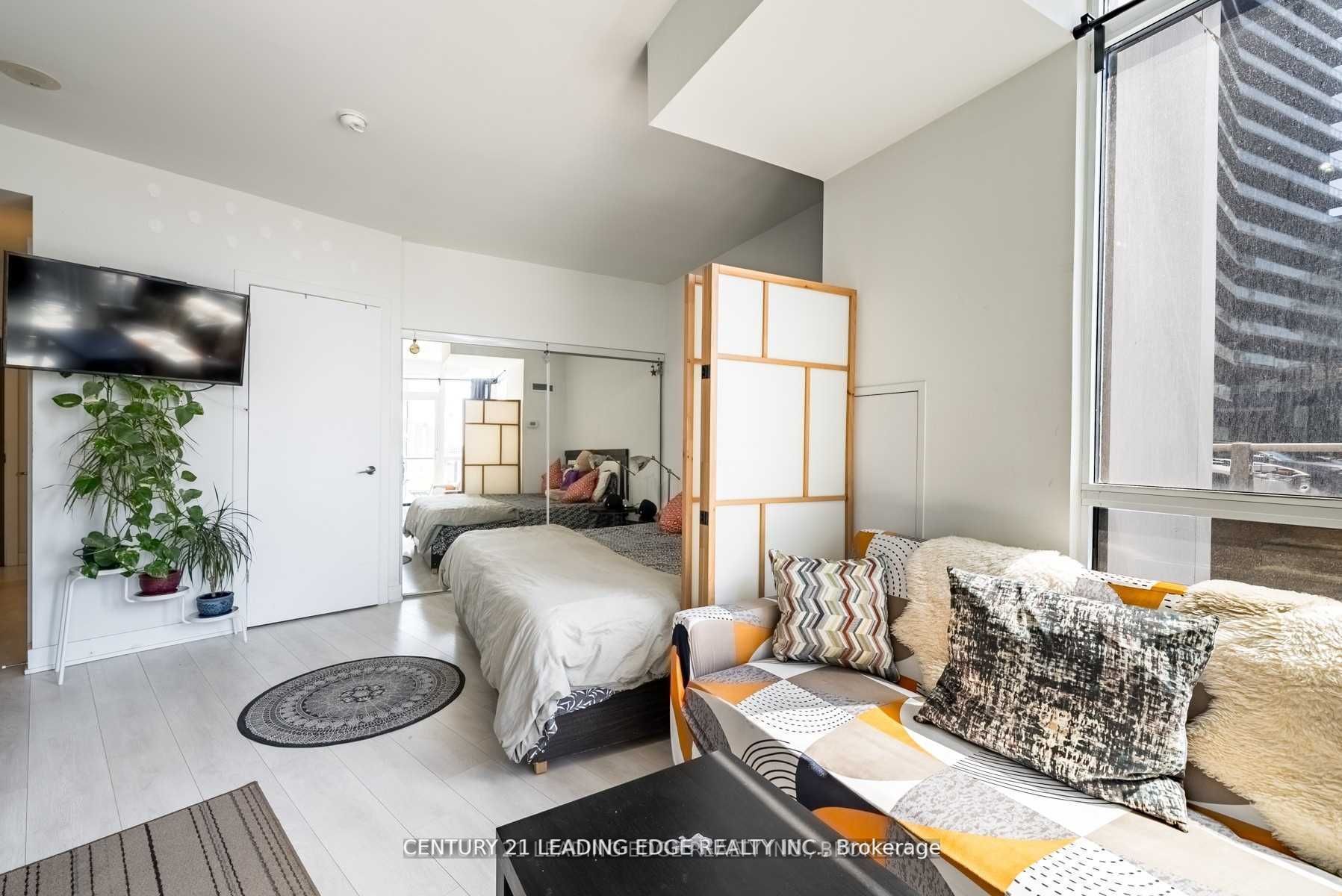 169 Fort York Blvd, #510
