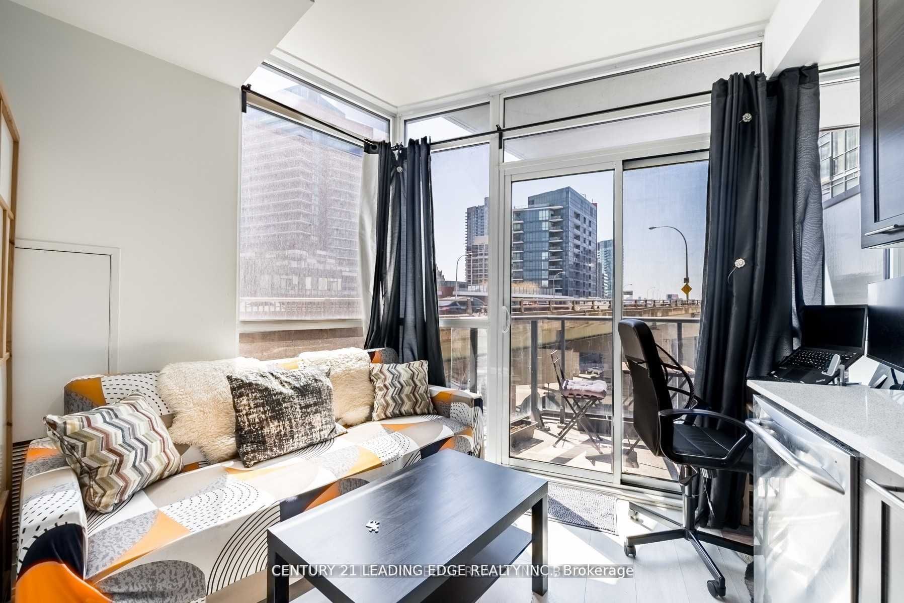 169 Fort York Blvd, #510