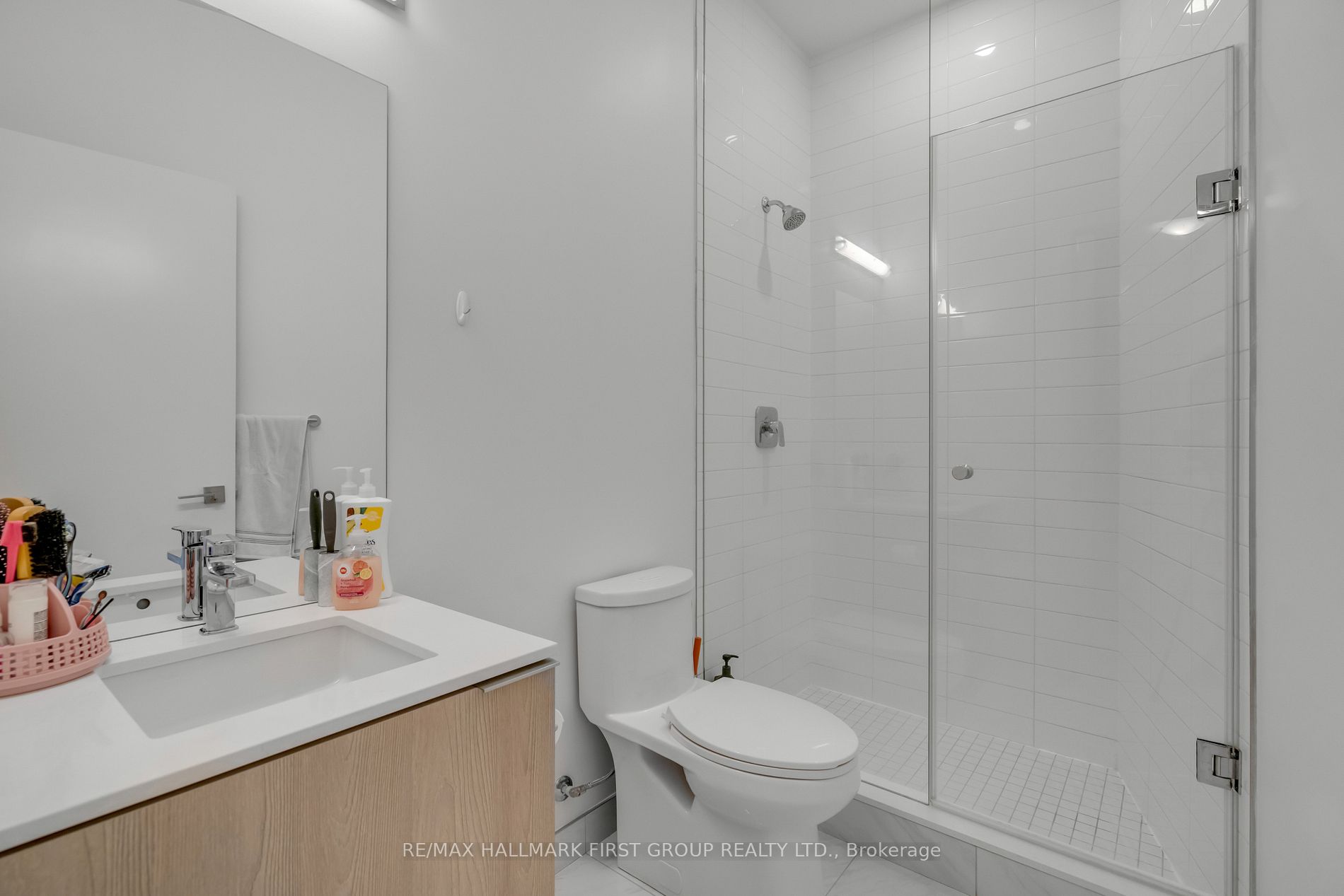 50 Ordnance St, #215