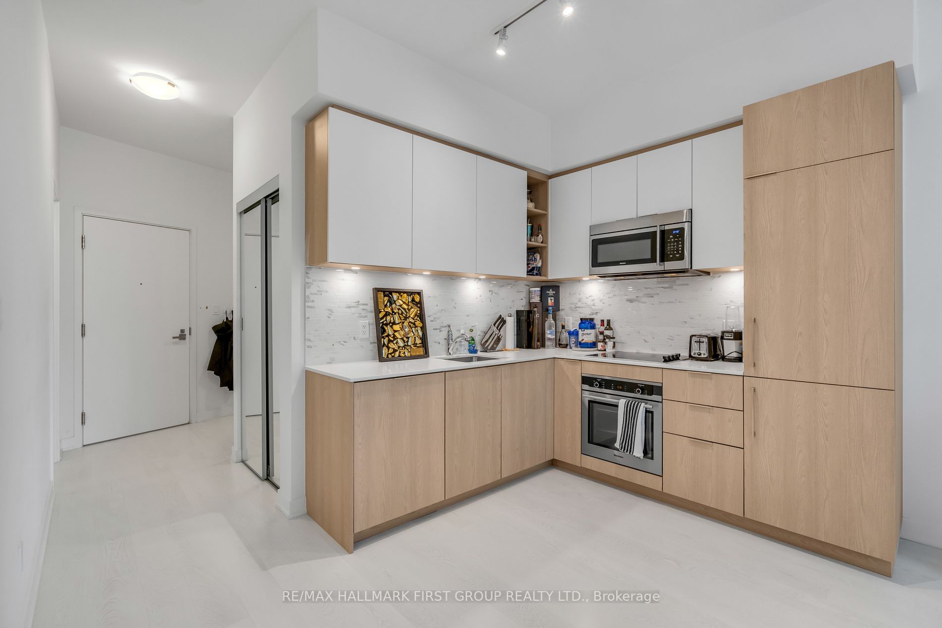 50 Ordnance St, #215