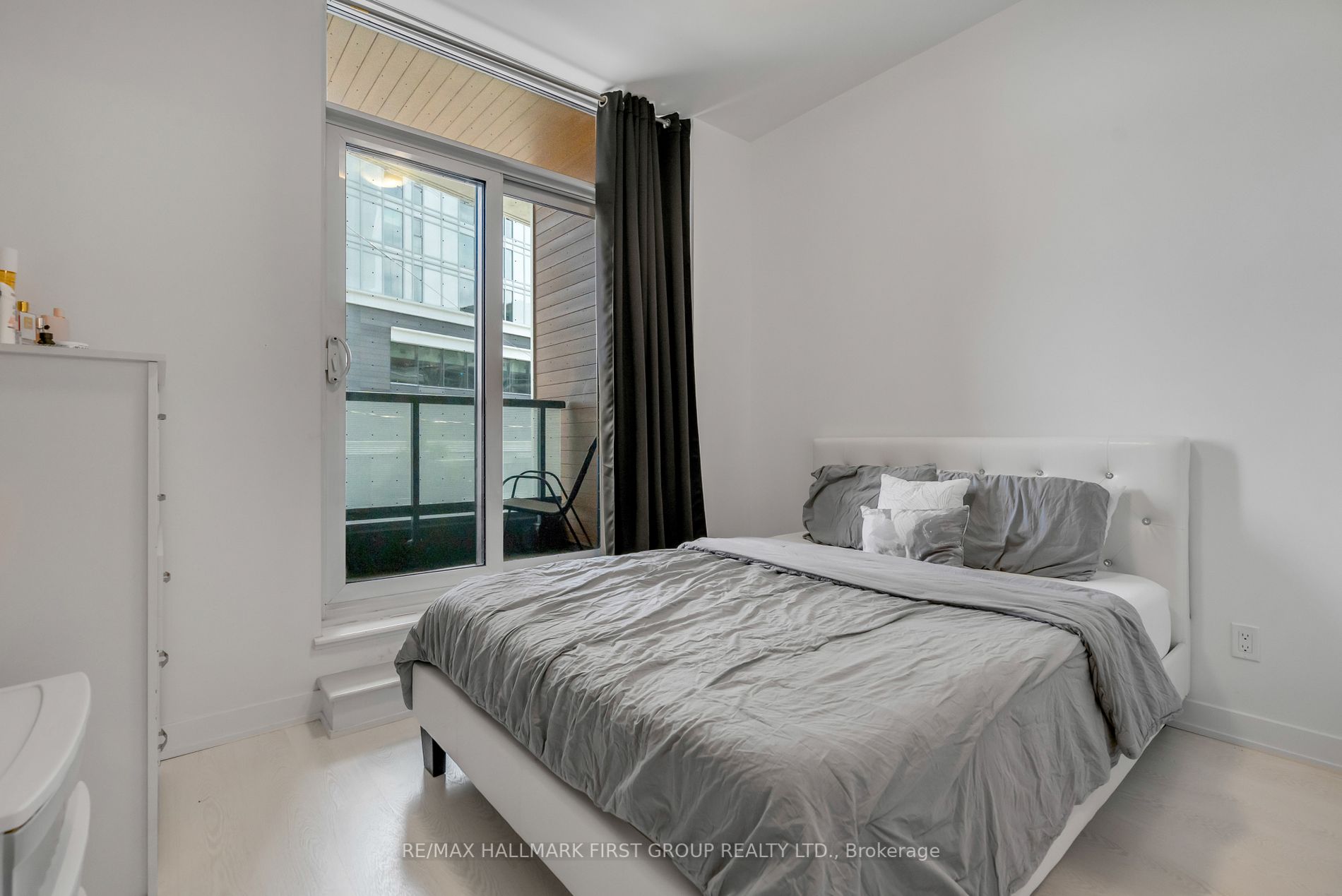 50 Ordnance St, #215