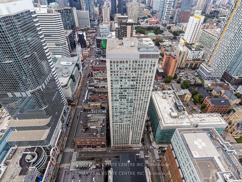197 Yonge St, #5102