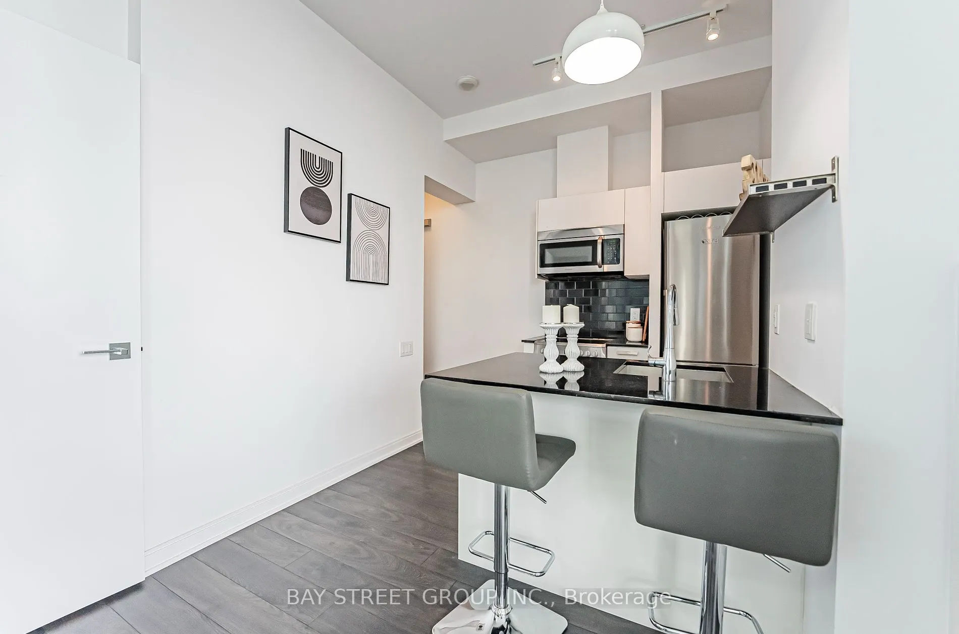 42 Charles St E, #2908