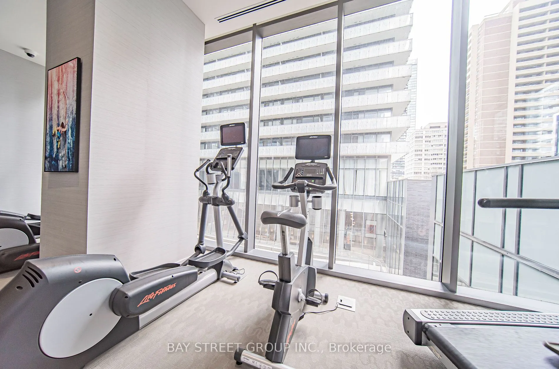 42 Charles St E, #2908