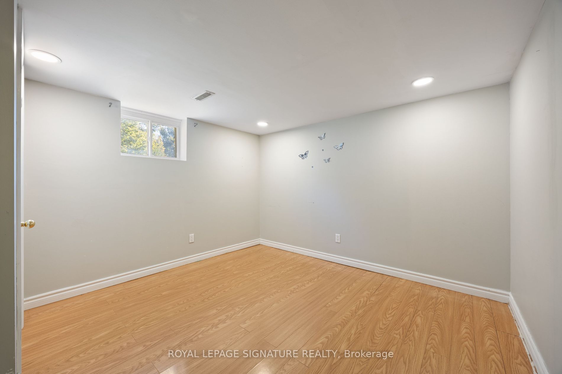 75 Admiral Rd