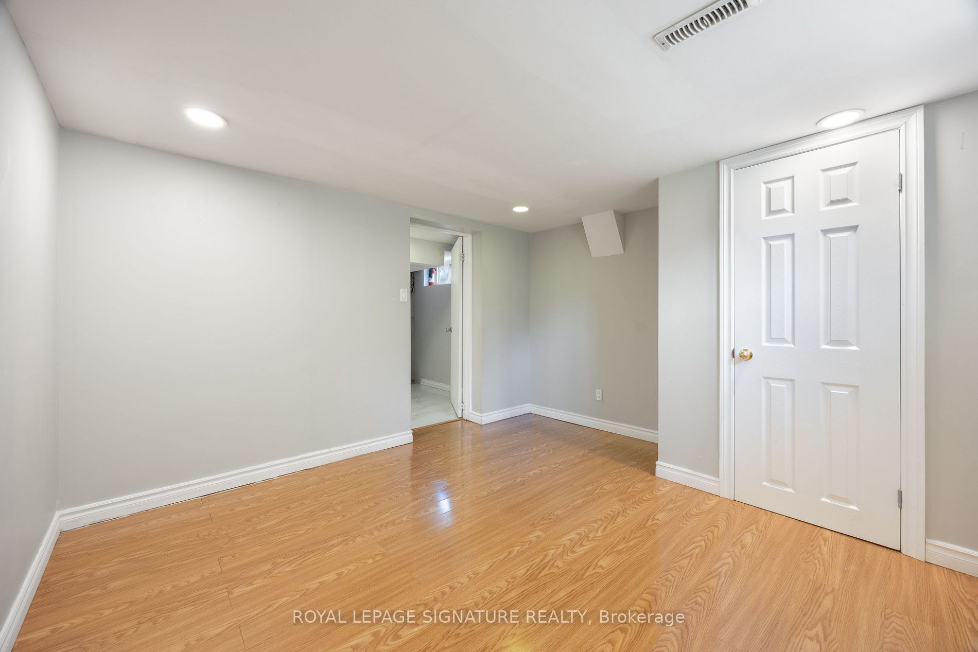 75 Admiral Rd