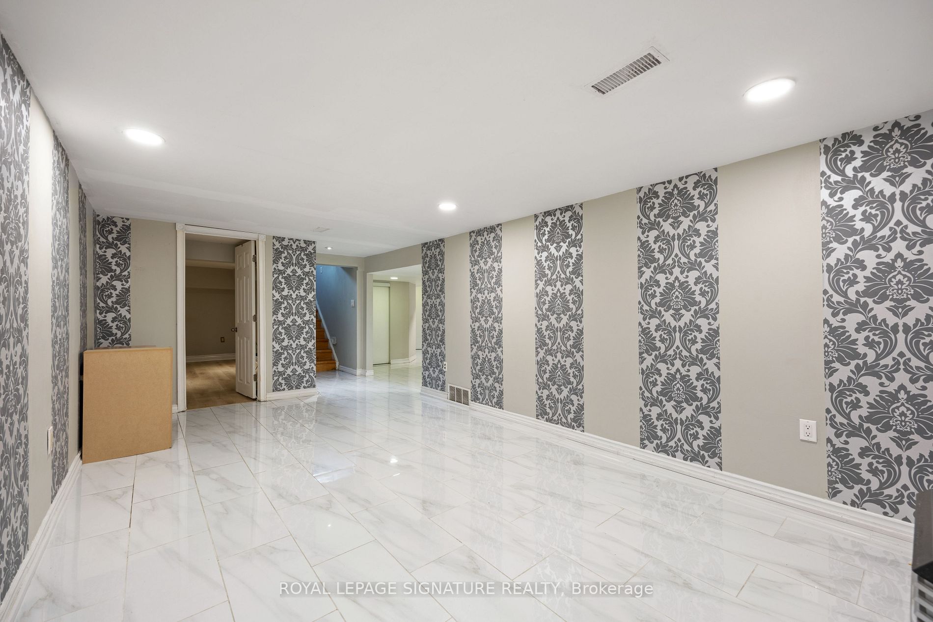 75 Admiral Rd